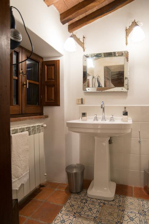 Poggioba Bed & Breakfast Sovana Ngoại thất bức ảnh
